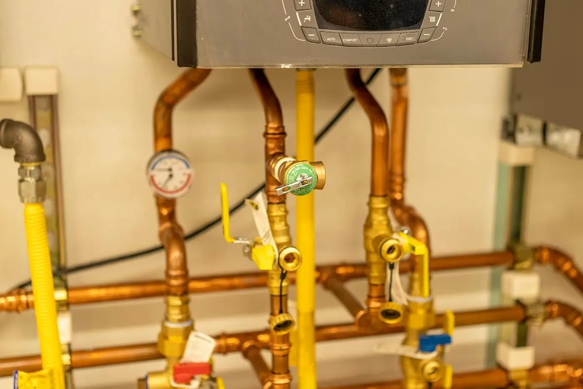 Licensed technician providing Sewer Cleanout for a homeowner in Fort Defiance